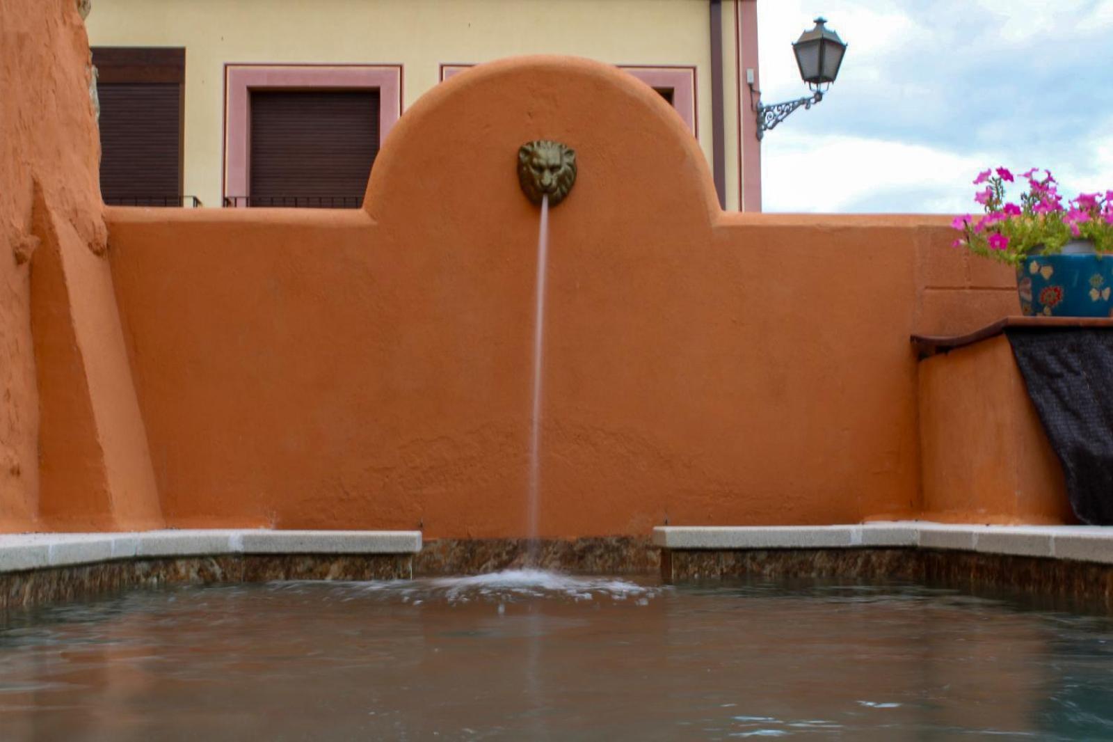 Casa Rural El Horno De La Aldegueela Torrecaballeros Eksteriør billede